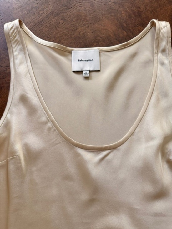 Reformation Tops - Reformation Veya Silk Top Ivory - Size M